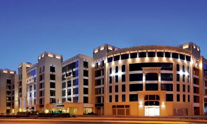 4-Night Dubai Escape For Two – Breakfast, Transfers, Sightseeing & Dinner Cruise 1