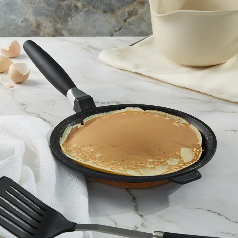 Berghoff Eurocast 10-Inch Pancake Pan – Precision Nonstick Cast Aluminum Surface 1
