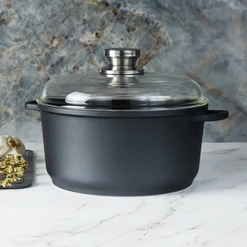 Berghoff Eurocast 10-Inch Stockpot (5 Qt.) – Pfoa-Free Nonstick Cast Aluminum + Glass Lid 1
