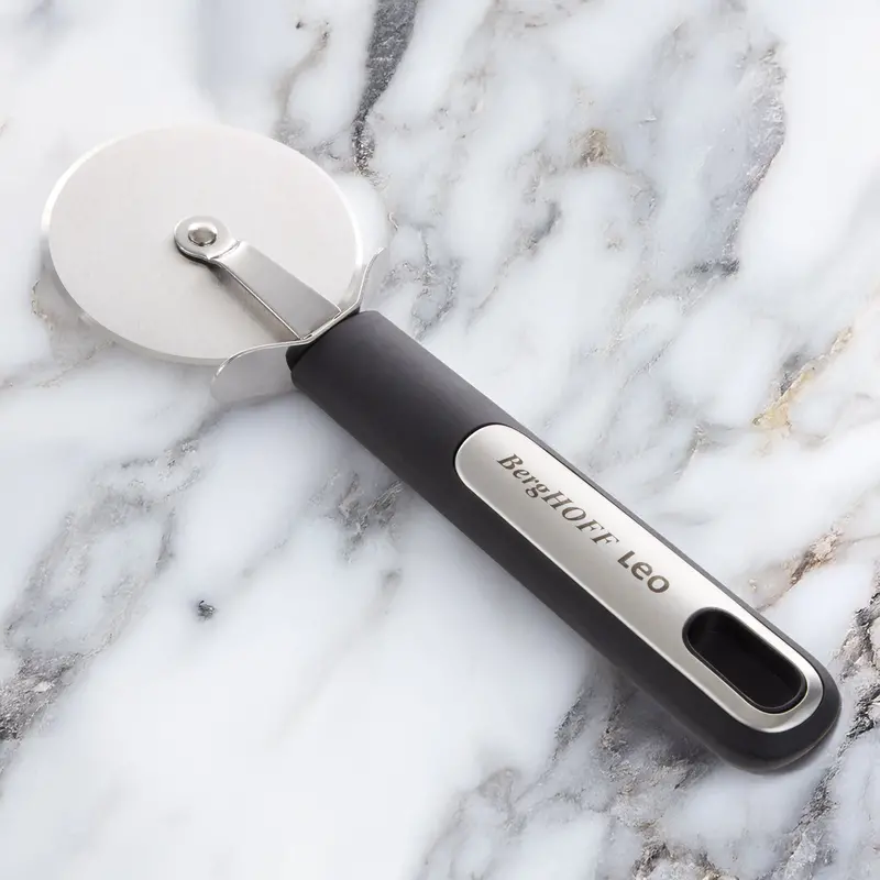 Berghoff Leo Graphite Precision Stainless Steel Pizza Wheel Cutter 1