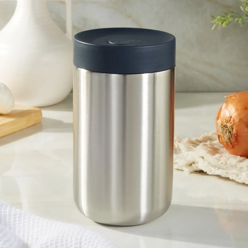 Berghoff Nommie Stainless Steel 25 Oz Food Container – Navy & Steel Accent 1