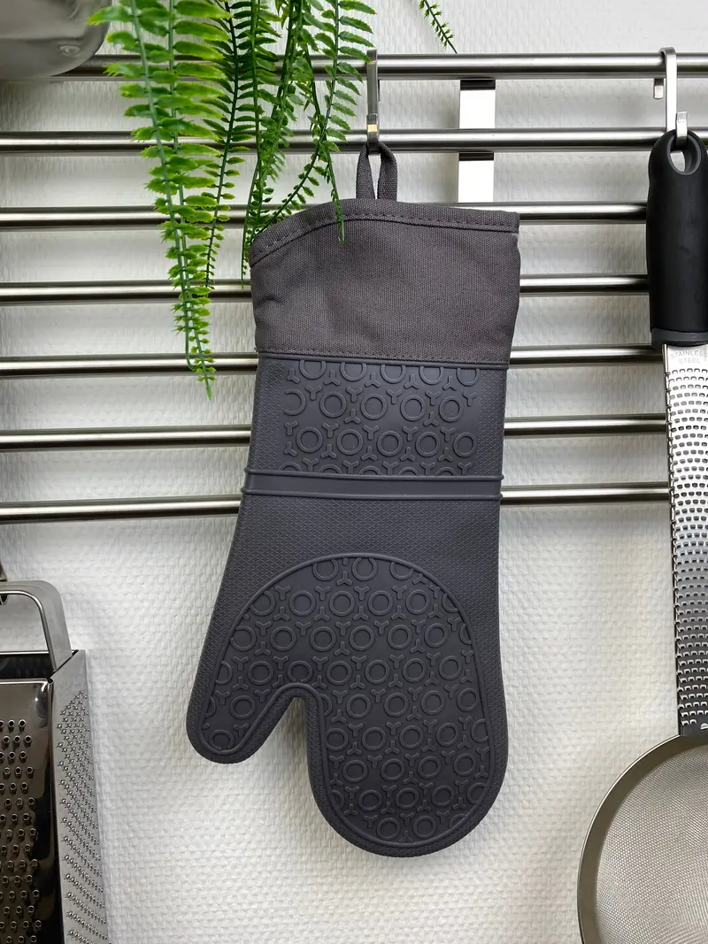 Daily Silicone Grill Gloves – Grey, 19 × 37 Cm 1