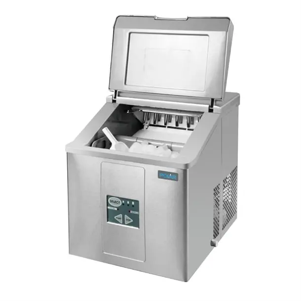 Polar Ch479-A C-Series 15 Kg Benchtop Bullet Ice Machine 1